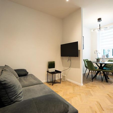 Brand-New Apartment In The 17Th District Of Wien Eksteriør billede