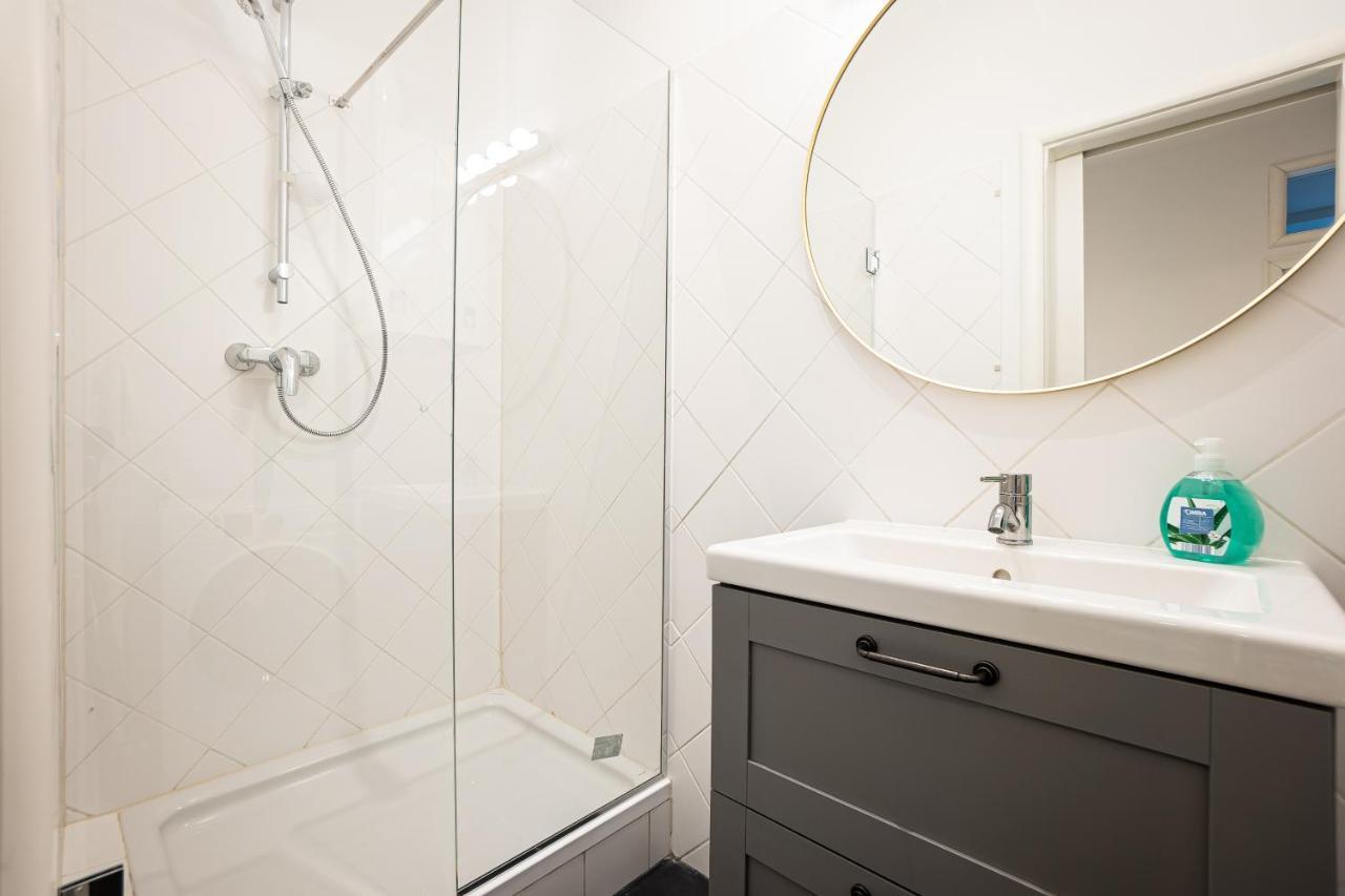 Brand-New Apartment In The 17Th District Of Wien Eksteriør billede
